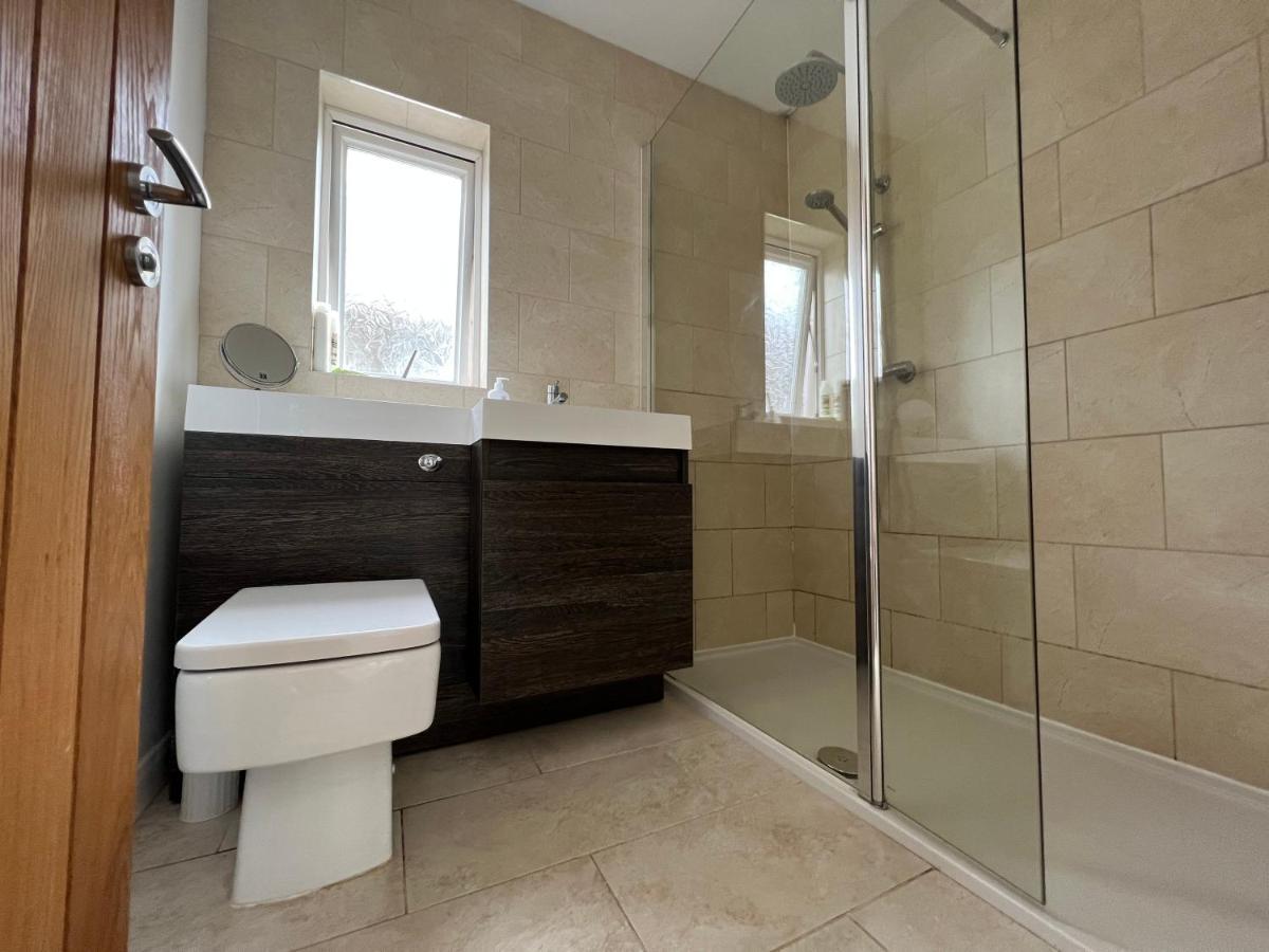 Gower Getaway - Parking & Ensuite Swansea Kültér fotó